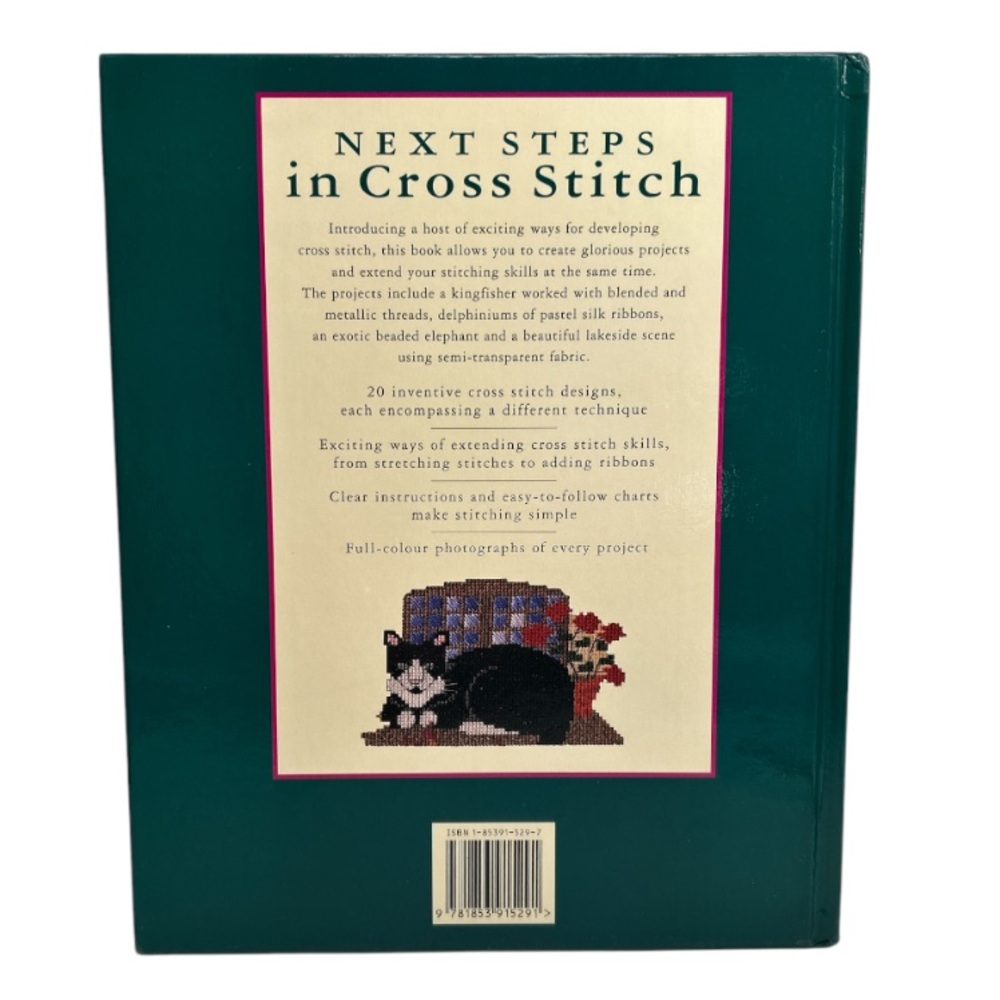 ๐ Next Steps In Cross Stitch Vintage 1996 Hardcover Book By Angela Beazley - Picture 2 of 16